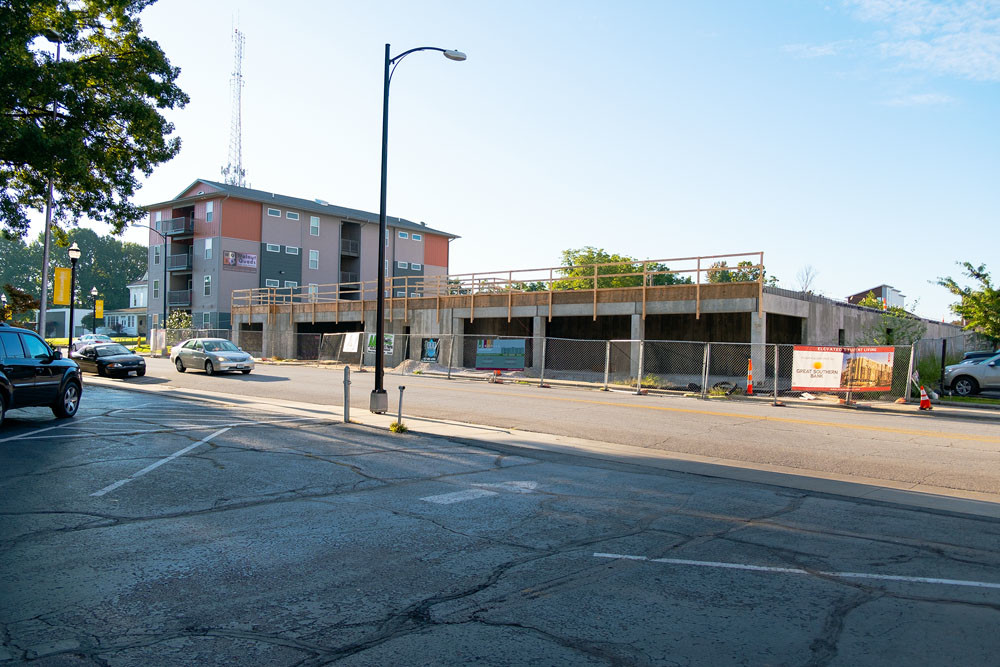 St. Louis-based Cornerstone Development’s Vue on Walnut is slated to open August 2019.