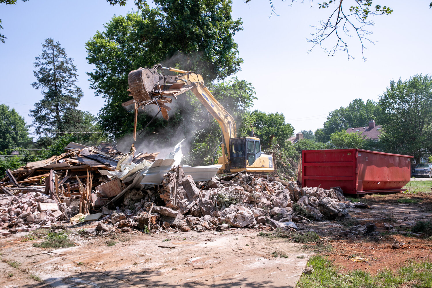 A four-bedroom cottage at 1133 E. Sunshine St., built in 1936, according to Zillow, was torn down this morning.